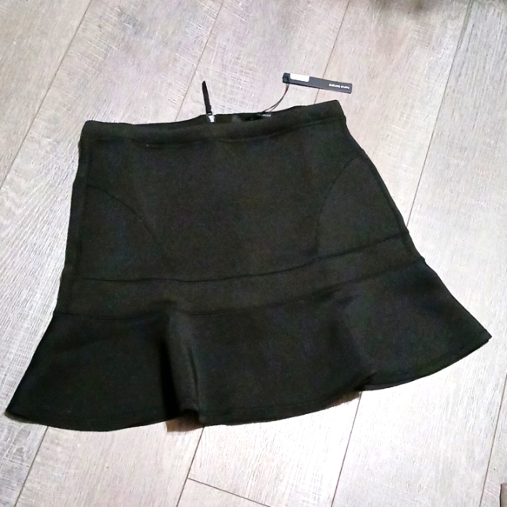 HARVE' BENARD Neoprene Fit to Flare Mini Black Size L NEW WITH TAGS!